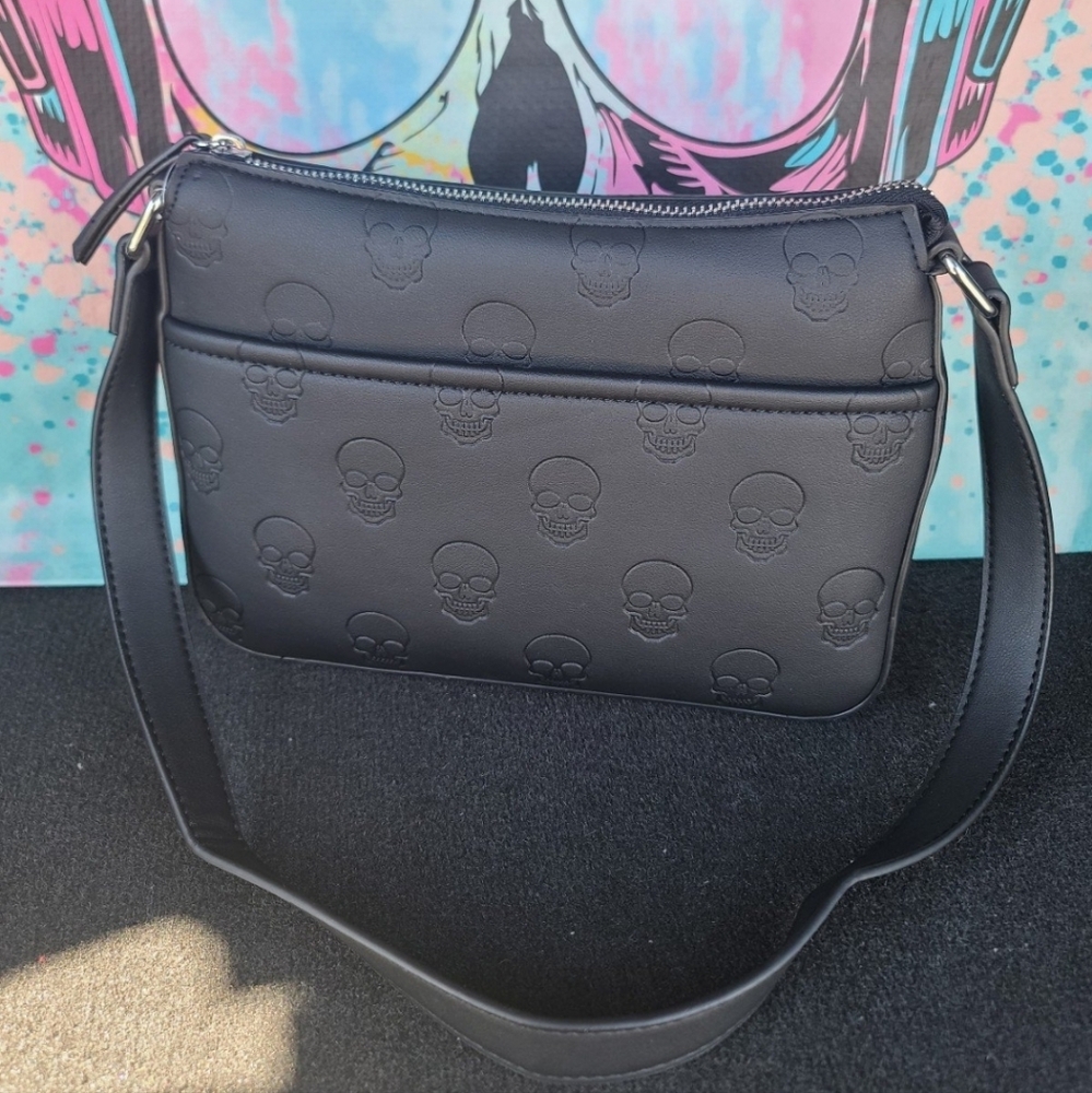Skull purse Brand New